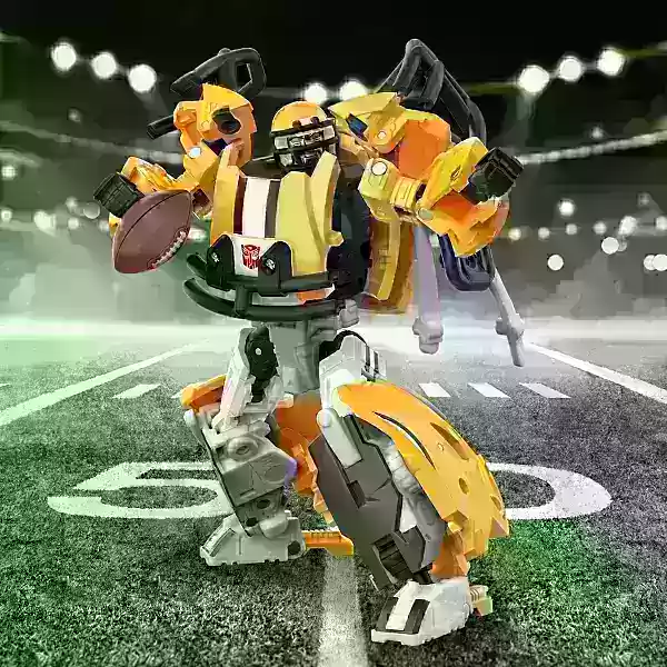Green Bay Packers Tundra Prime NFL Transformers Figure